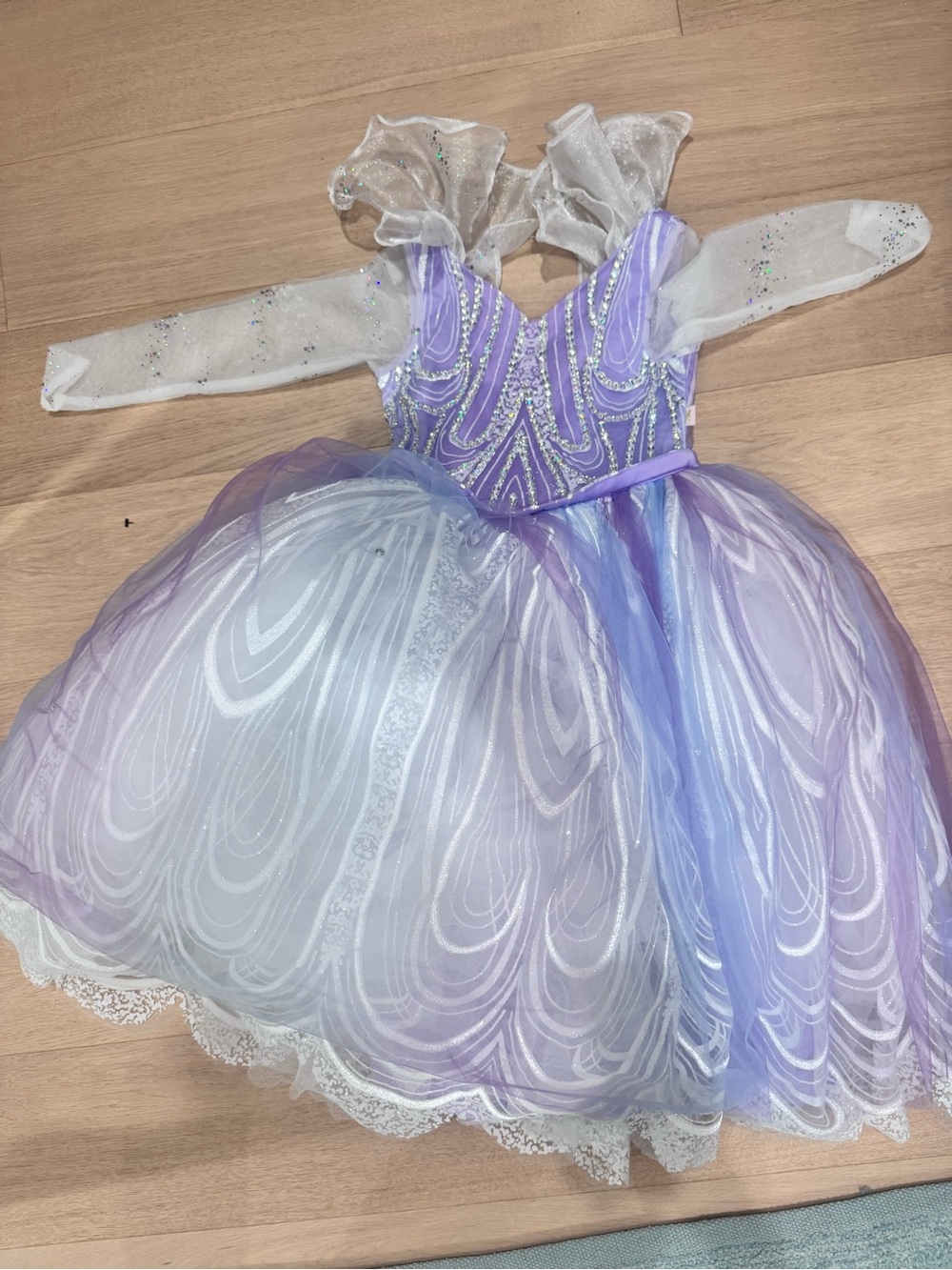 Lola & the boys and wicked collaboration Glinda Dress size 8